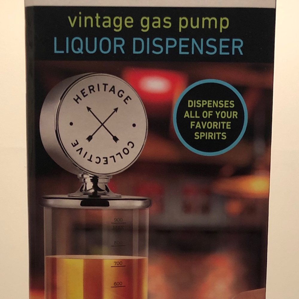 Liquor / Alcohol Dispenser - Vintage Gas Pump